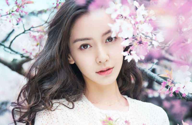 《王牌对王牌》上演谍战戏码,特工杨颖一句话却暴露了身份