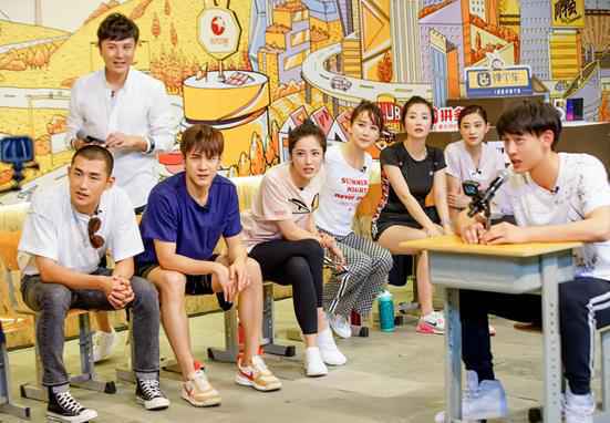 《青春同学会》王彦霖凭演技神助攻，中戏96班集体“重返二十岁”