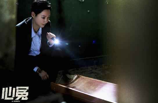 福斯开年大戏《心冤》今日首播，惠英红谢君豪揭开悬案迷雾