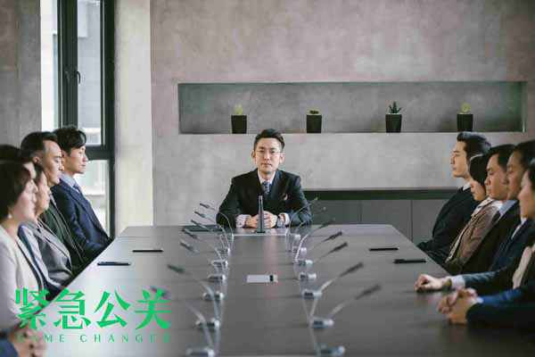 《紧急公关》收视爆红霸气收官，黄晓明直面人性寻求终极救赎