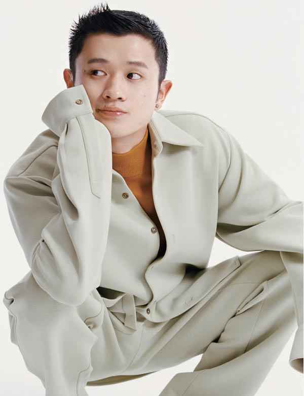 王勉 | 今晚不说话,是我舒服的样子