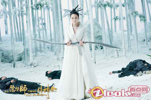 6、雪女手持双刀 《侍神令》终极预告点燃两界决战 陈坤热血斗技演绎春节最犇大片