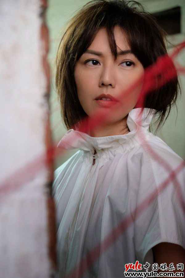 天后孙燕姿邀金钟视帝李铭顺跨刀演出新歌《余额》MV