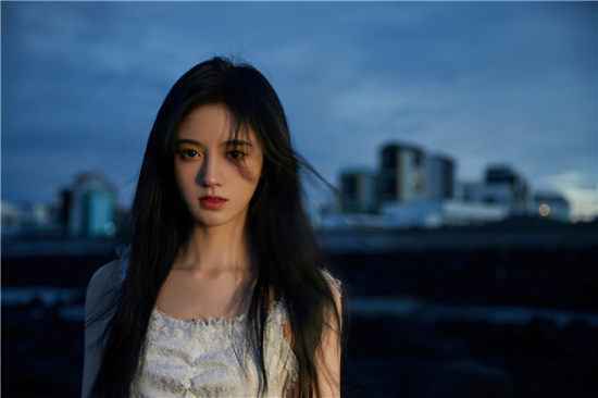 鞠婧祎《恋爱告急》11月8日上线，“鞠式”情歌带来怎样惊喜？