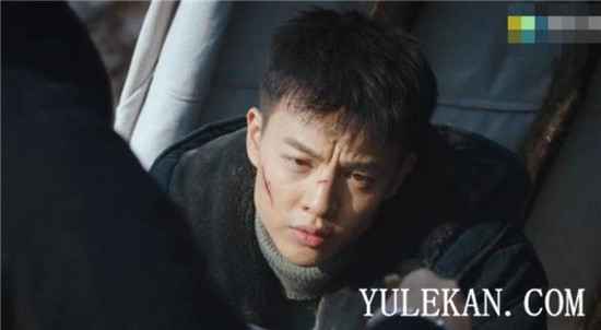 《新世界》金海没死，在剧情中早有暗示，你当时看懂了吗?