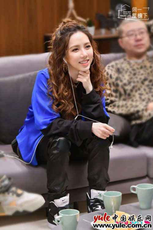 《同一屋檐下》王天奇面试受挫获李诞鼓励,魏大勋被陈柳明圈粉