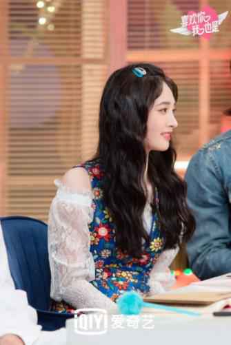 《喜欢你我也是》三人约会亮红灯 恋爱神探上演“八脸震惊”