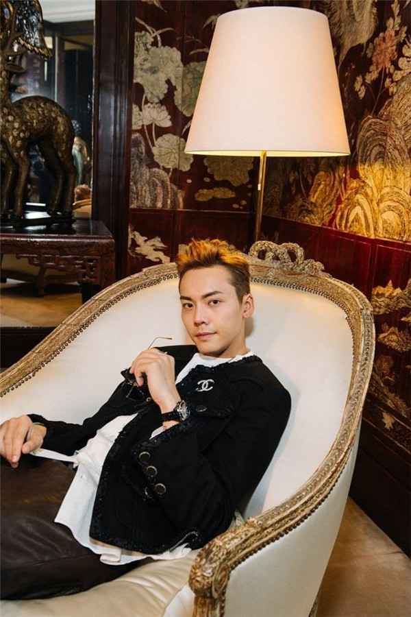 陈伟霆最新大片“斜眼杀”撩到你了吗？