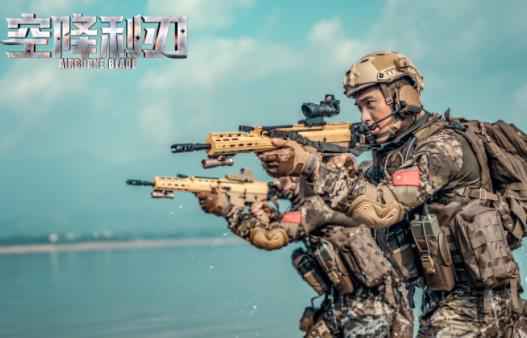 张赫《空降利刃》火热收官 转型热血硬汉实力获赞