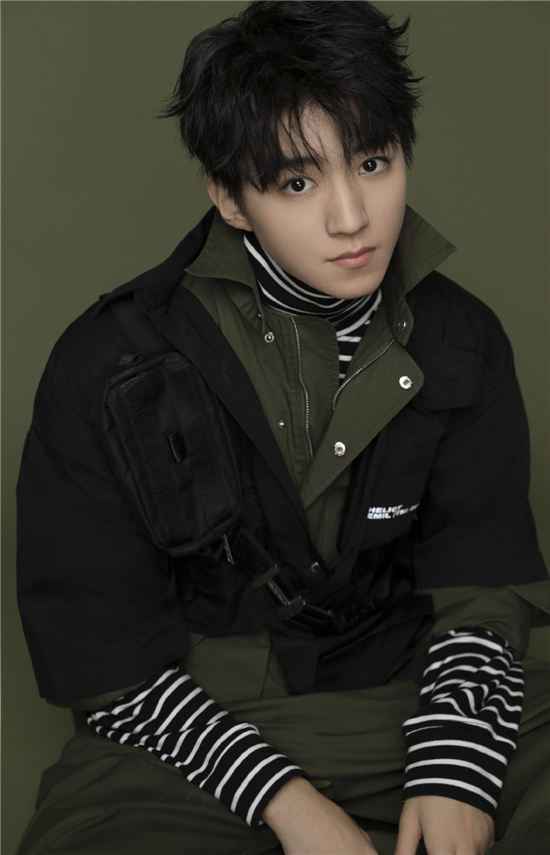 王俊凯个人演唱会即将上线?独家直播令人期待