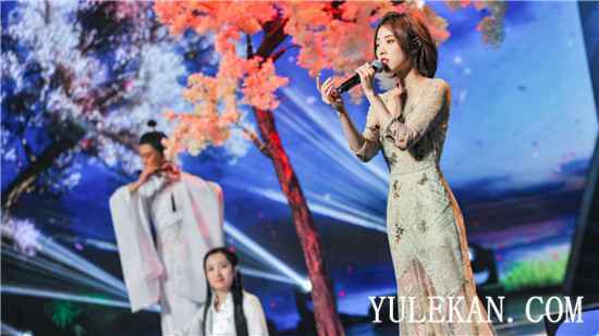 古风圈第一美女歌手许诗茵《新装》夺冠出席2020国风音乐盛典