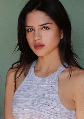 《闪电侠》电影确认超女现身 萨莎卡莱饰演史上首位拉丁裔超女