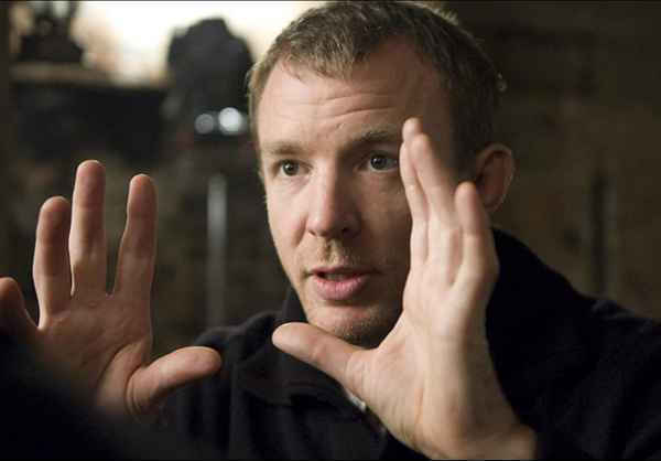 盖里奇将执导并编剧派拉蒙出品的二战题材新片《非绅士战争部》