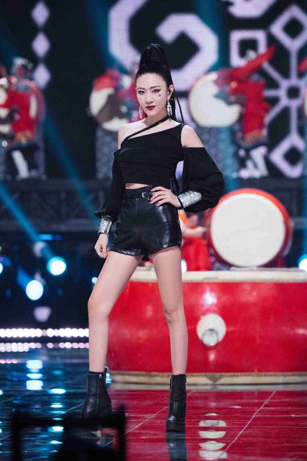 李慧珍十年静心沉淀 归来魅力无价