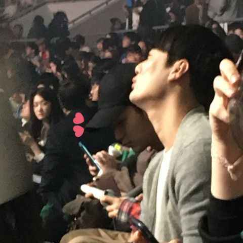 IU演唱会隐藏的乐趣？