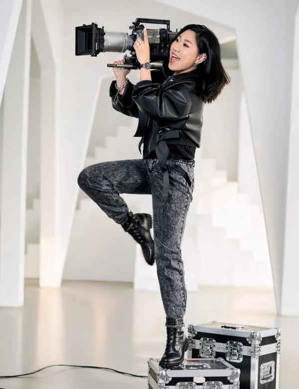 邓璐 | 在她之前，中国没有女摄影师扛起斯坦尼康