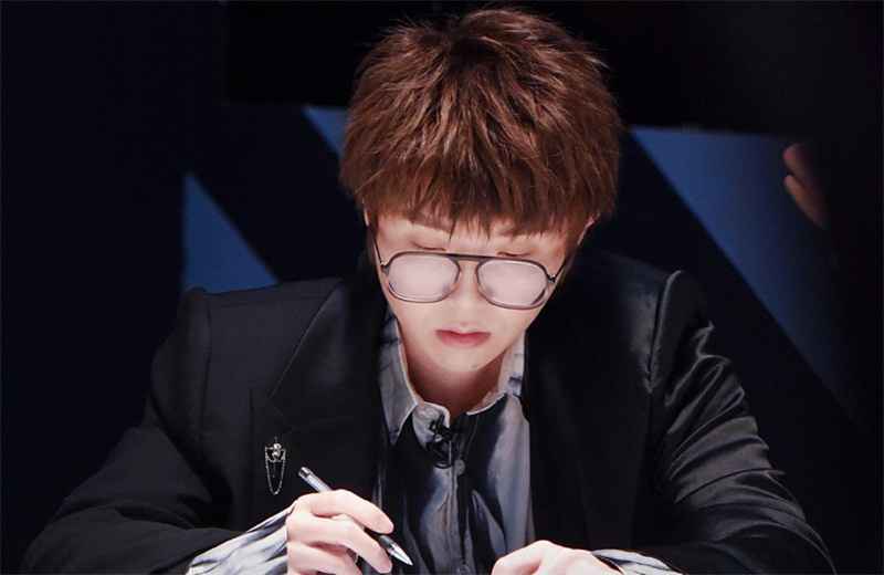 毛不易担任《创造营》导师，开场舞很勉强，他做导师真的适合吗？