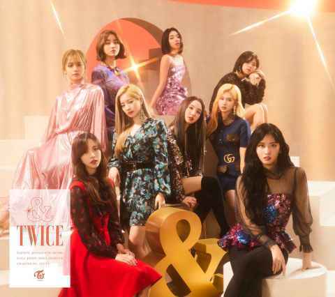 TWICE 日本人气火热 五度拿下 Oricon 单周专辑榜冠军!