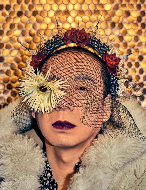 梁龙 | 人间喜剧