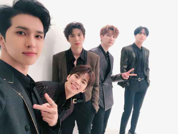 VIXX 新单曲《PARALLEL》舞蹈练习版 MV 公开