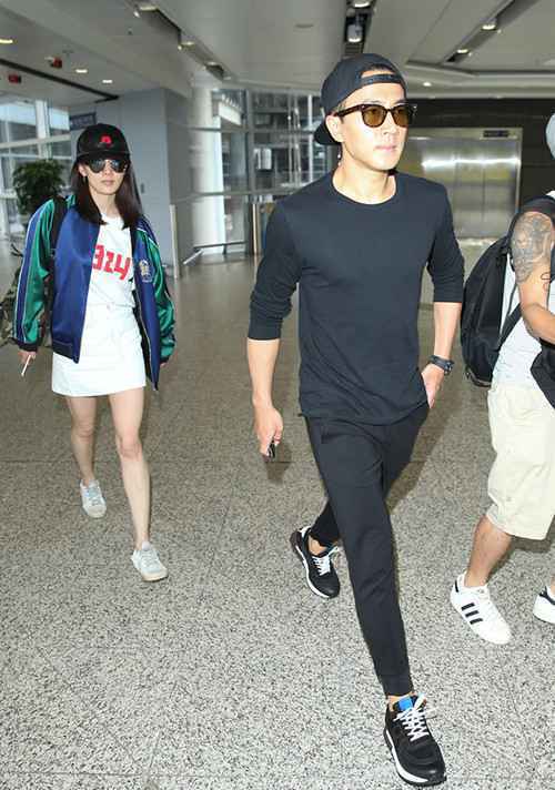 过六一？杨幂刘恺威离婚风波后同框现身