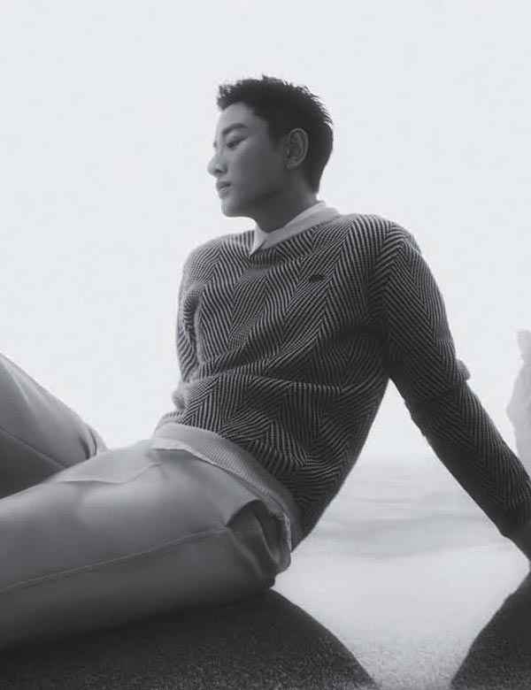 贾乃亮 | 时间在球场发生了钳形运动