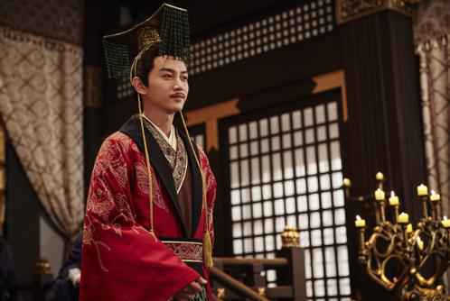 《独孤皇后》火热上线好评不断 陈晓造型演技获观众好评