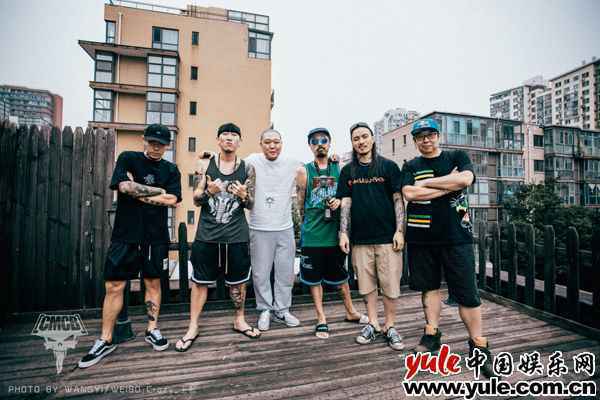 CMCB全新专辑《去年我们20》上线 11首老歌新作诚意满满