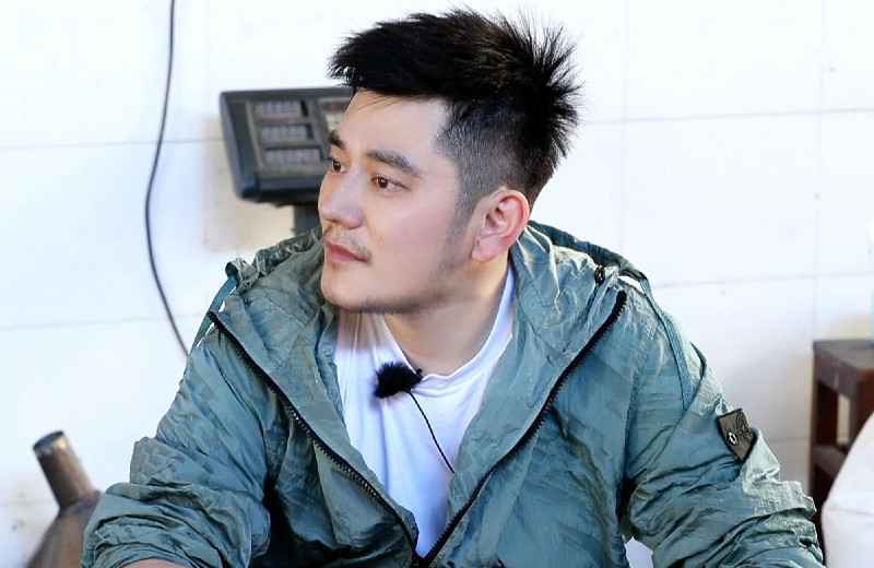 《天天向上》兄弟们一起聚餐,场面温馨!瘦下来的钱枫又胖了?