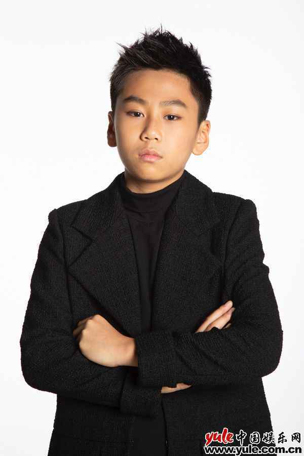 EC一平5 EC一平献唱动漫《长剑风云》青春推广曲 拉开热血大幕