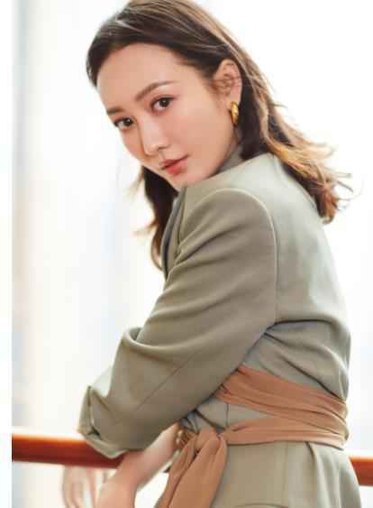 王鸥《芝麻胡同》今日开播 旗袍惊艳演绎京味人生