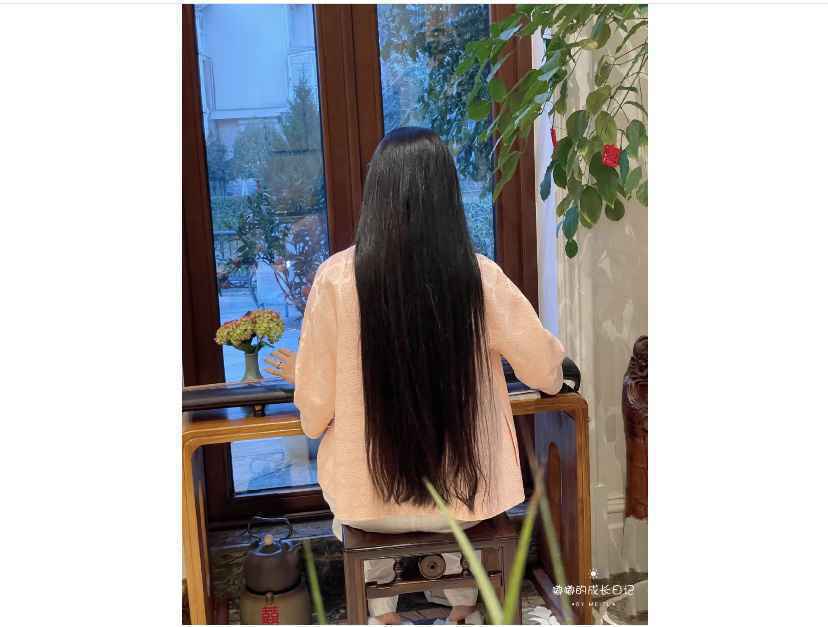 张纪中娇妻首谈怀孕经历 自曝脱发严重睡眠难