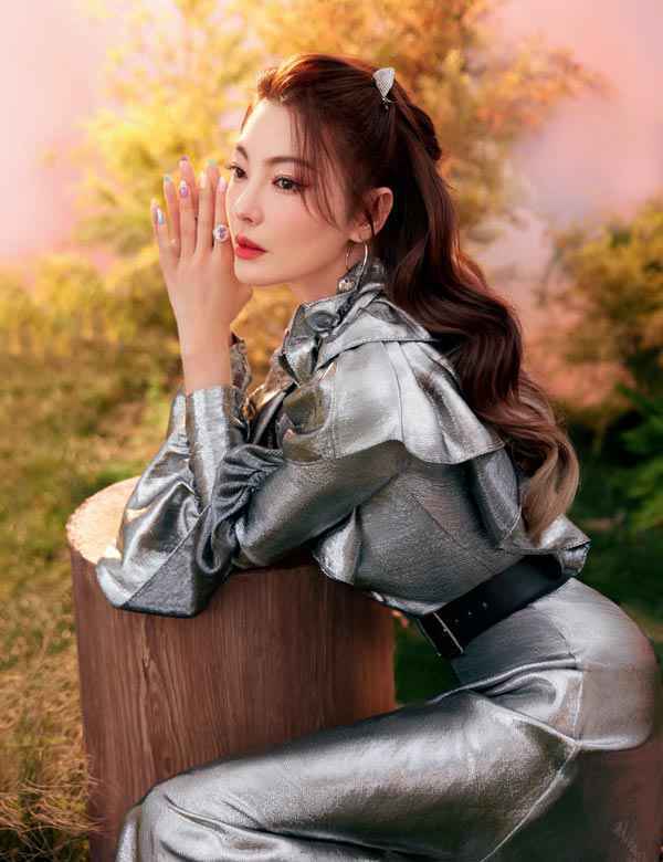 张雨绮 | 森林中自由生长