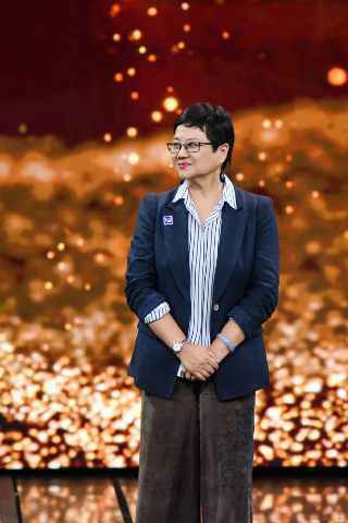 胡玫亮相《我就是演员》 首度透露《红楼梦》已杀青