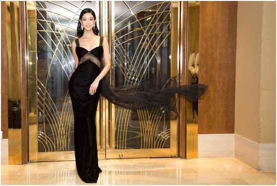 何洁发布录音室照片 最爱歌曲即将曝光