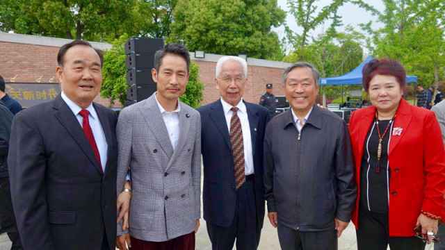 成泰燊《飞天英雄》热血开机 云端之上演绎英雄传奇