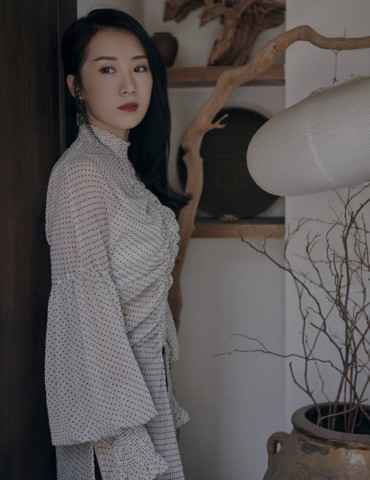 陈意涵《最佳时刻》央视首秀 活力十足唱响青岛