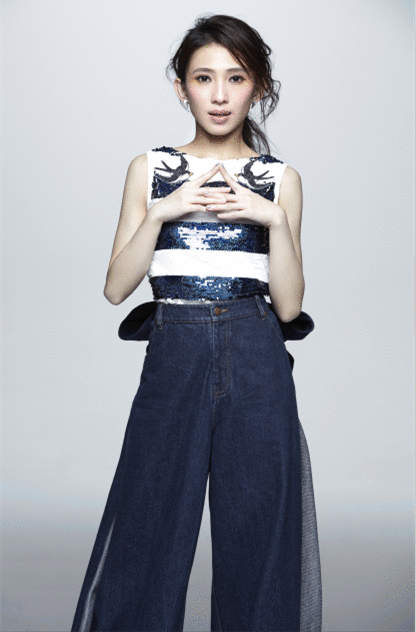 戴佩妮做贼开唱,首发做贼席位开抢