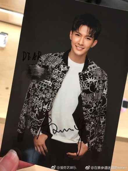 炎亚纶耍大牌？还是师姐S.H.E面子大