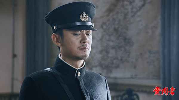 芦芳生成《爱国者》最大惊喜 岸谷为求胜利终成“赌徒”