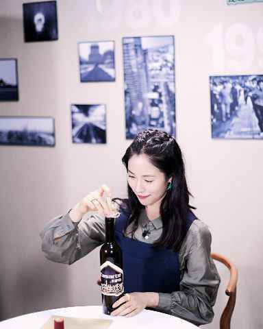 《你好！生活家》江一燕下厨 熊梓淇大赞其厨艺