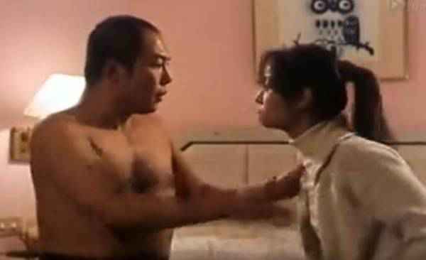 林心如和张铁林有过床戏皇阿玛睡紫薇?