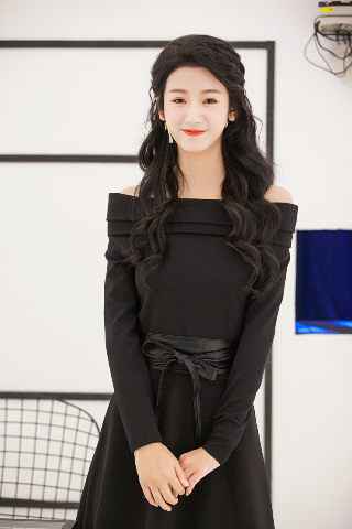 吕妍《哥哥别闹啦》晋升段子手 可盐可甜好评不断