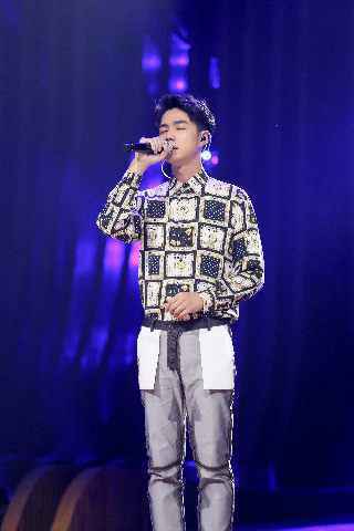 袁成杰金曲捞化身守护团团长 爆料薛之谦喝多了竟然做出这种事