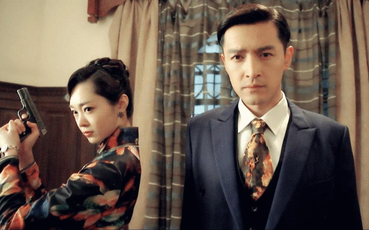 时隔五年《伪装者》女主现状:女二女三晋升女主,女一无戏可拍