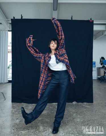 《沙海》插曲《让酒》燃情上线 音乐迷沙再度来袭