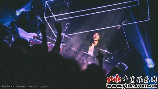 脆莓「带我走」全国巡演北京圆满收官 锦囊还矢燃爆全场