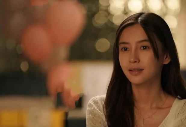 “85花”洗牌，张小斐童瑶等凭实力出圈，赵丽颖唐嫣等光环退却