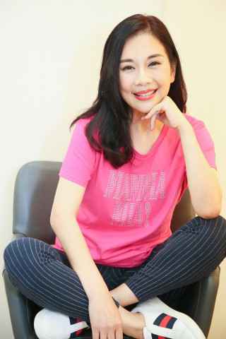 陈松伶现身《妈妈咪呀!》发布会 享受舞台圆儿时梦想