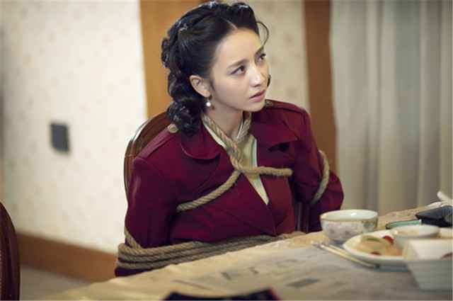 佟丽娅《爱国者》迎来惊险戏份 身份暴露角色前路引关注